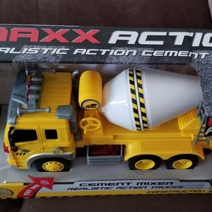 maxx action realistic action trucks